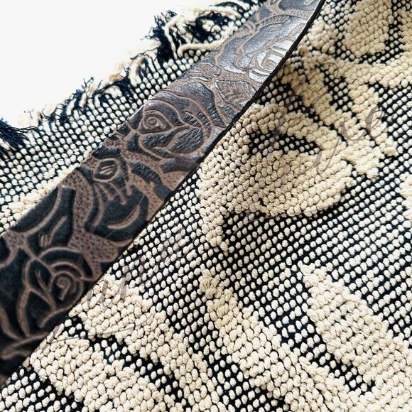 FREE PEOPLE Miramar Carryall Bag In Azulejos NWT - Picture 4 of 9